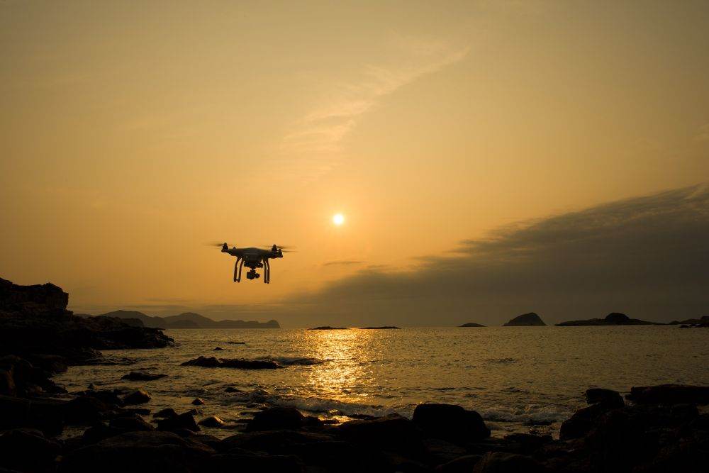 MApN: Dronă maritimă detonată în Portul Constanţa; zona a fost evacuată preventiv MApN: Dronă maritimă detonată în Portul Constanţa; zona a fost evacuată preventiv